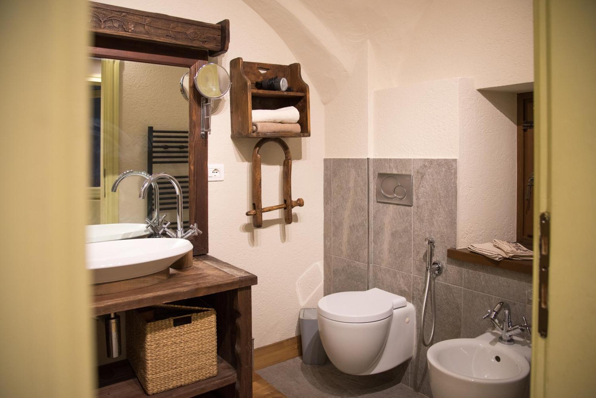 Le Bibelot Apartments ニュス 部屋 写真